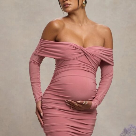 Blush Maternity Dress - Picture 3 of 4